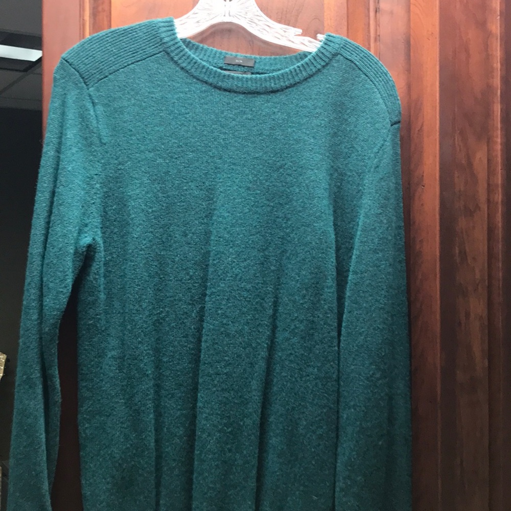 Mens merino wool sweater medium slim